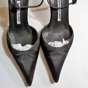 MANOLO BLAHNIK 40.5 Black Silk / Satin Ankle Wrap Heels